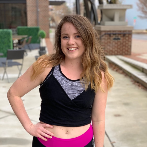 Meet your Posher, Maria - Picture 1 of 1